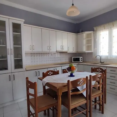 Дом отдыха La Casa Delle Vacanze Неос-Мармарас